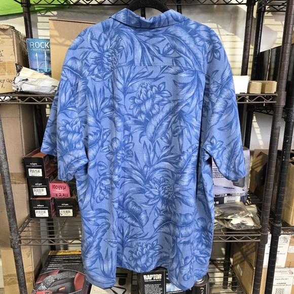 44) TOMMY BAHAMA Silk Tropical Button-up Sz. XL - Picture 6 of 8